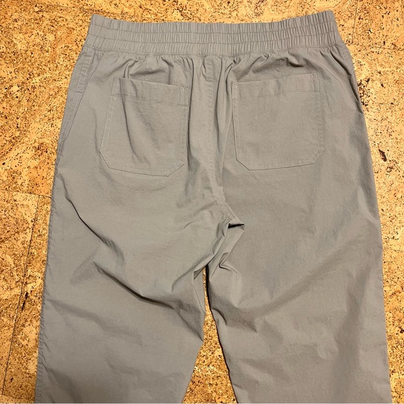 Eddie Bauer Outdoor Hiking Ripstop Capri Tan Pants Sz M - Picture 6 of 12